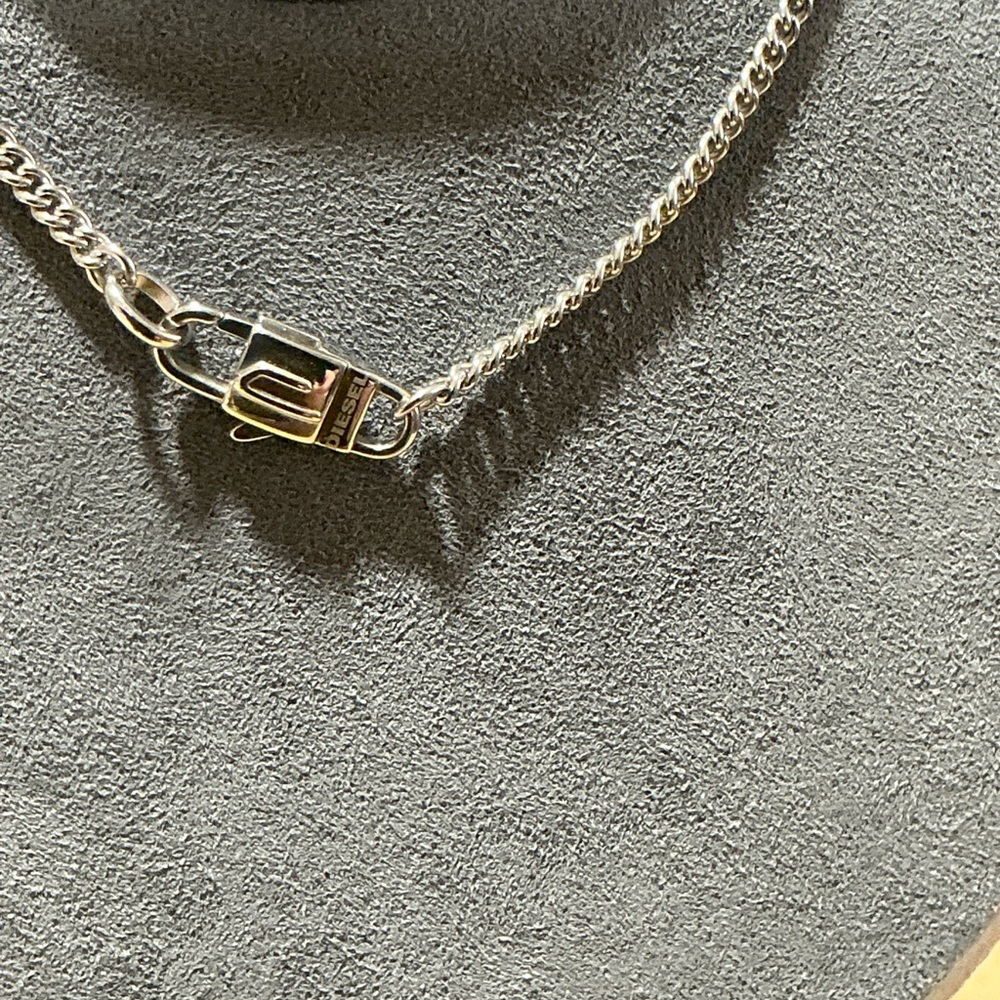 Mens Diesel 3 Pendant Chain - Picture 3 of 4